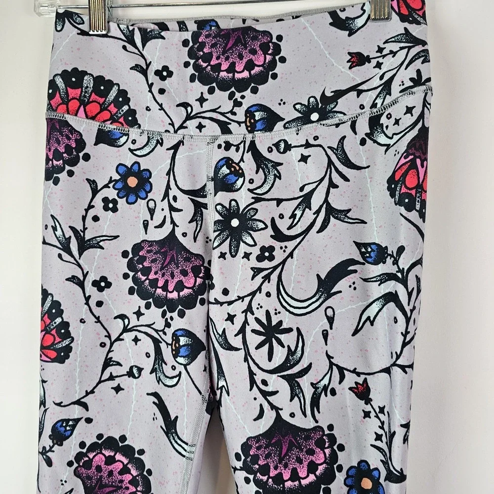 Nike Power Legend Womens S Tight Leggings Floral Pants Training Dri-Fit Gray Gym
